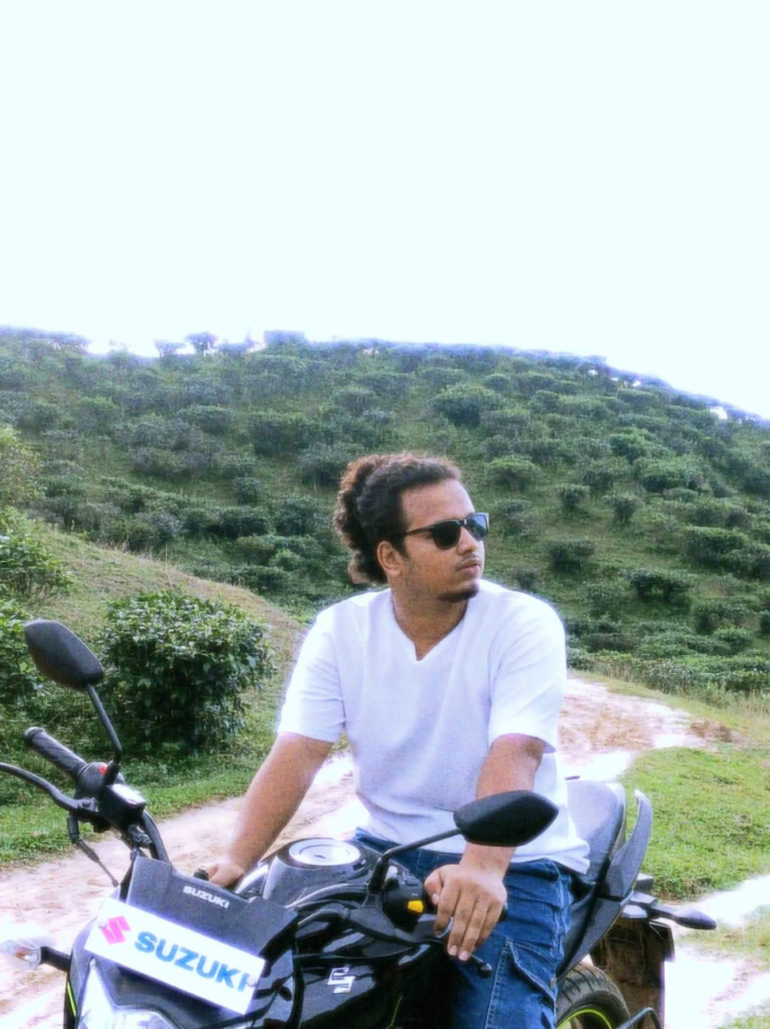 জন্মদিনে শুভেচ্ছায় সিক্ত মাধবপুরের তরুণ ছাত্র নেতা Ahsanur Rahman Tamim Bhuiyan
