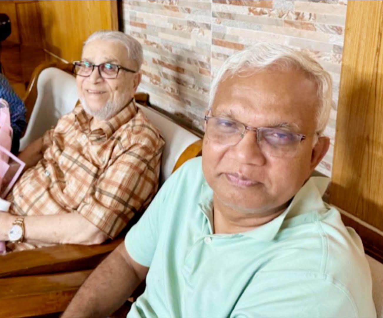 ঢাকায় সমাজকল্যাণমন্ত্রীর সঙ্গে এমপি সৈয়দ মো. ফয়সল সাহেবের একান্ত আলোচনা